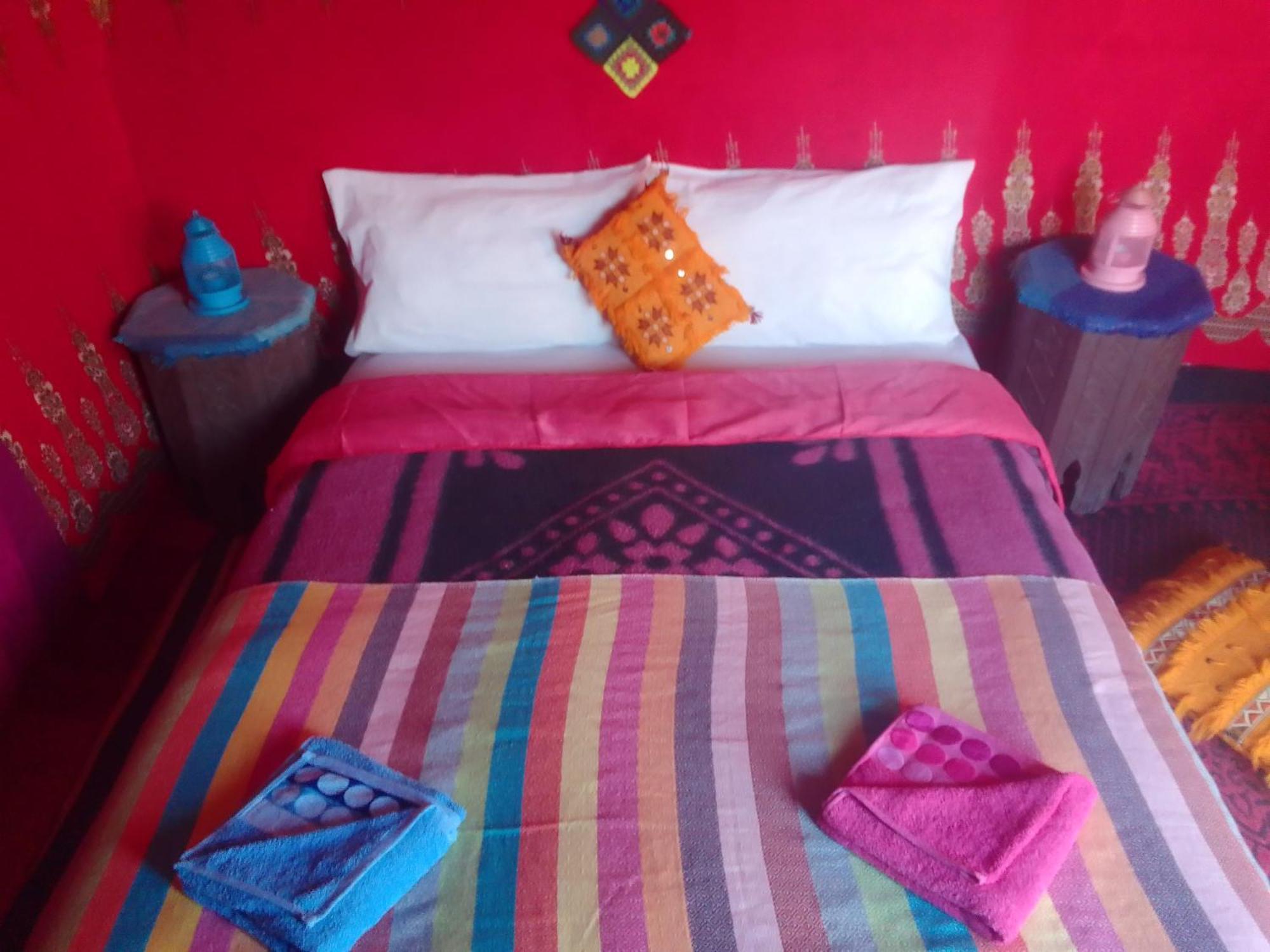 Camp Familia Erg Chebbi Hotel Merzouga Bagian luar foto