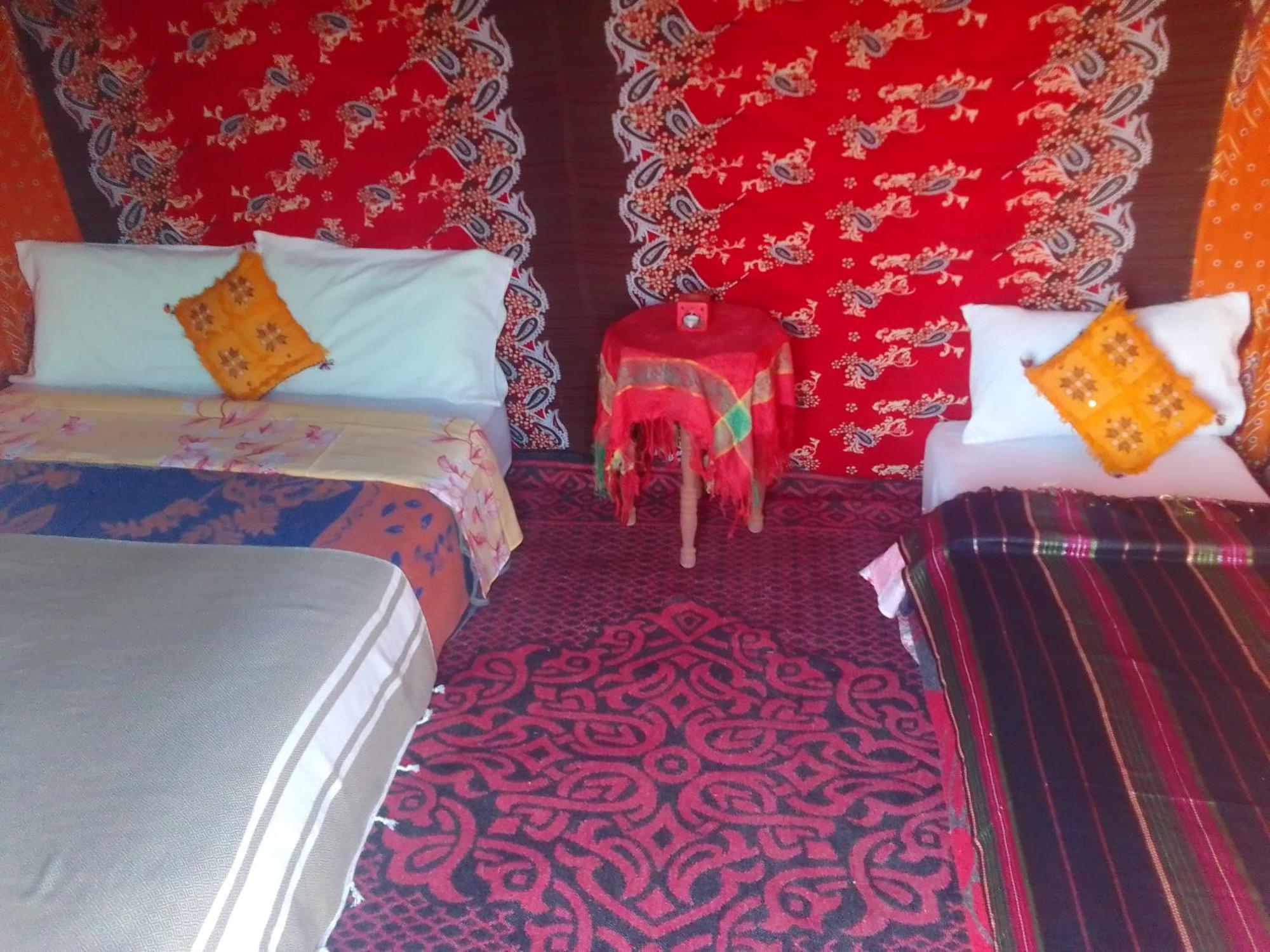 Camp Familia Erg Chebbi Hotel Merzouga Bagian luar foto
