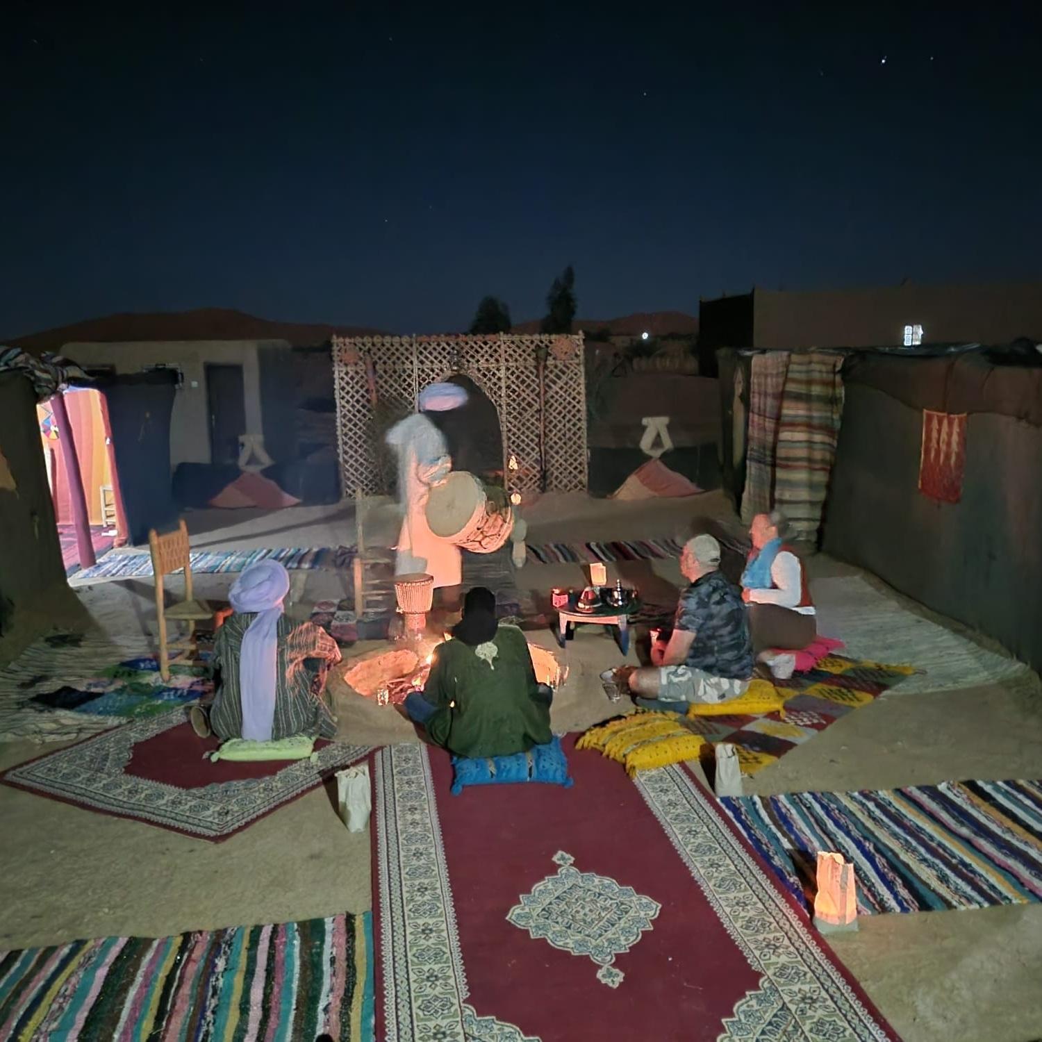 Camp Familia Erg Chebbi Hotel Merzouga Bagian luar foto