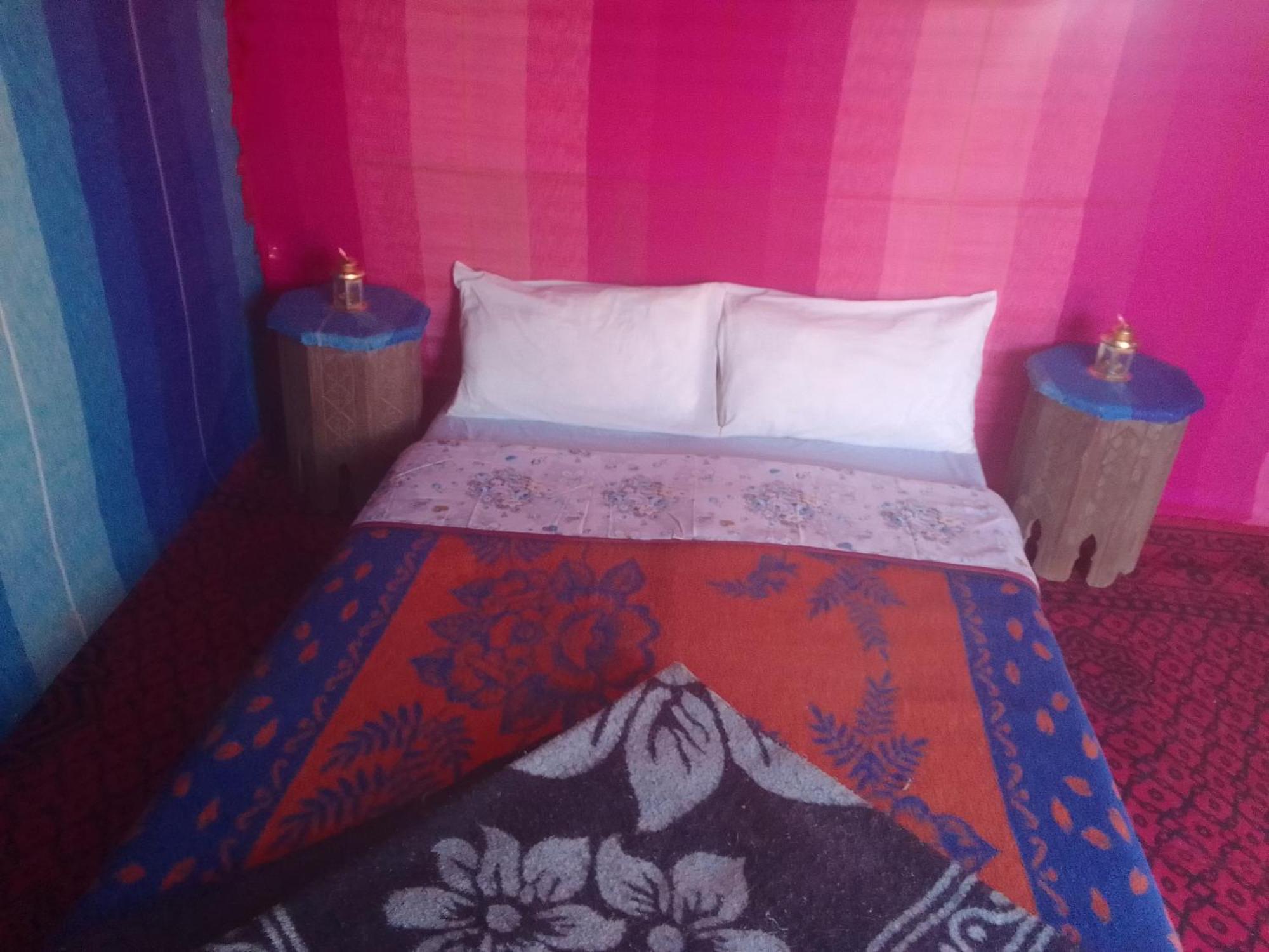 Camp Familia Erg Chebbi Hotel Merzouga Bagian luar foto