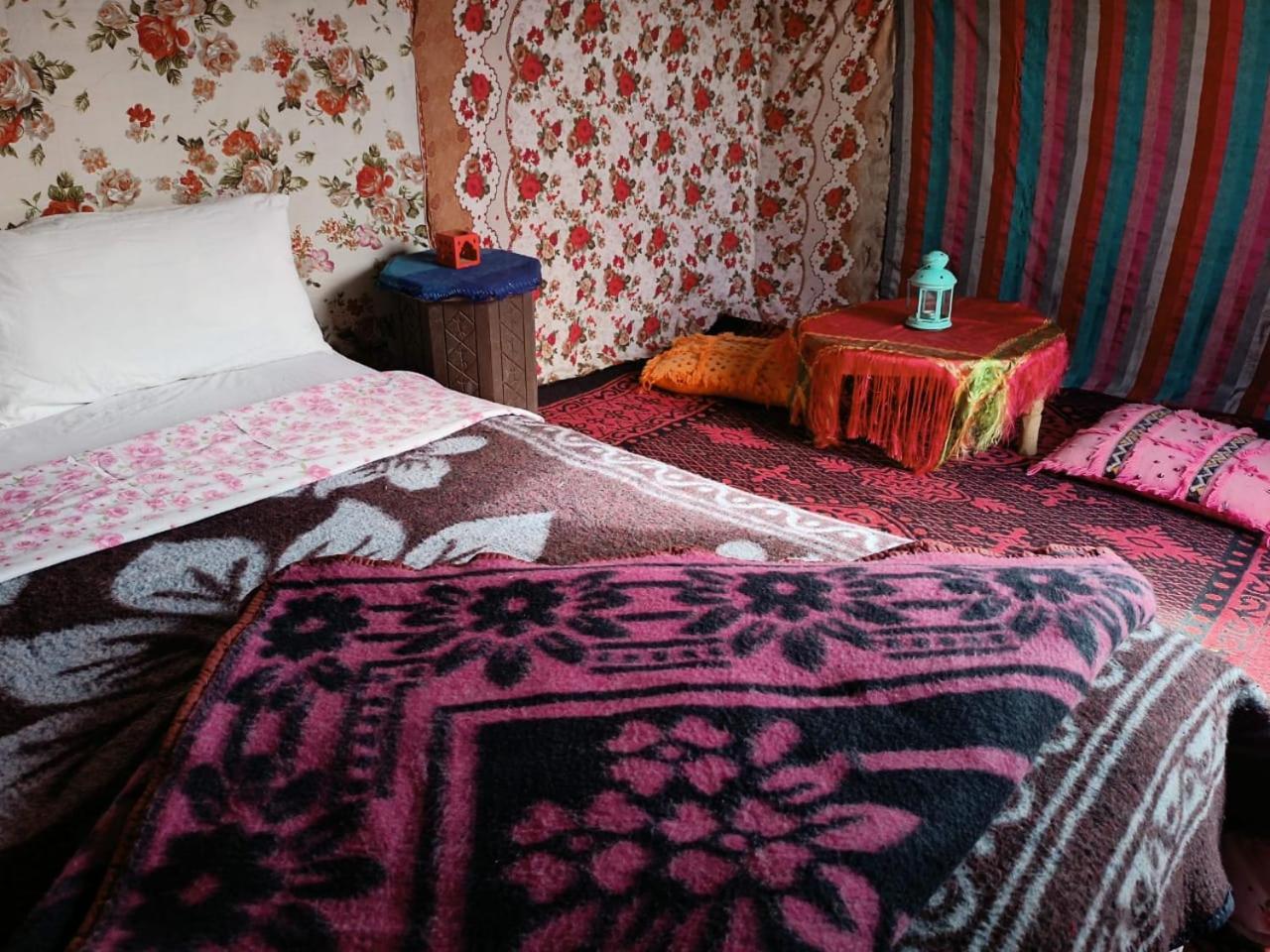 Camp Familia Erg Chebbi Hotel Merzouga Bagian luar foto