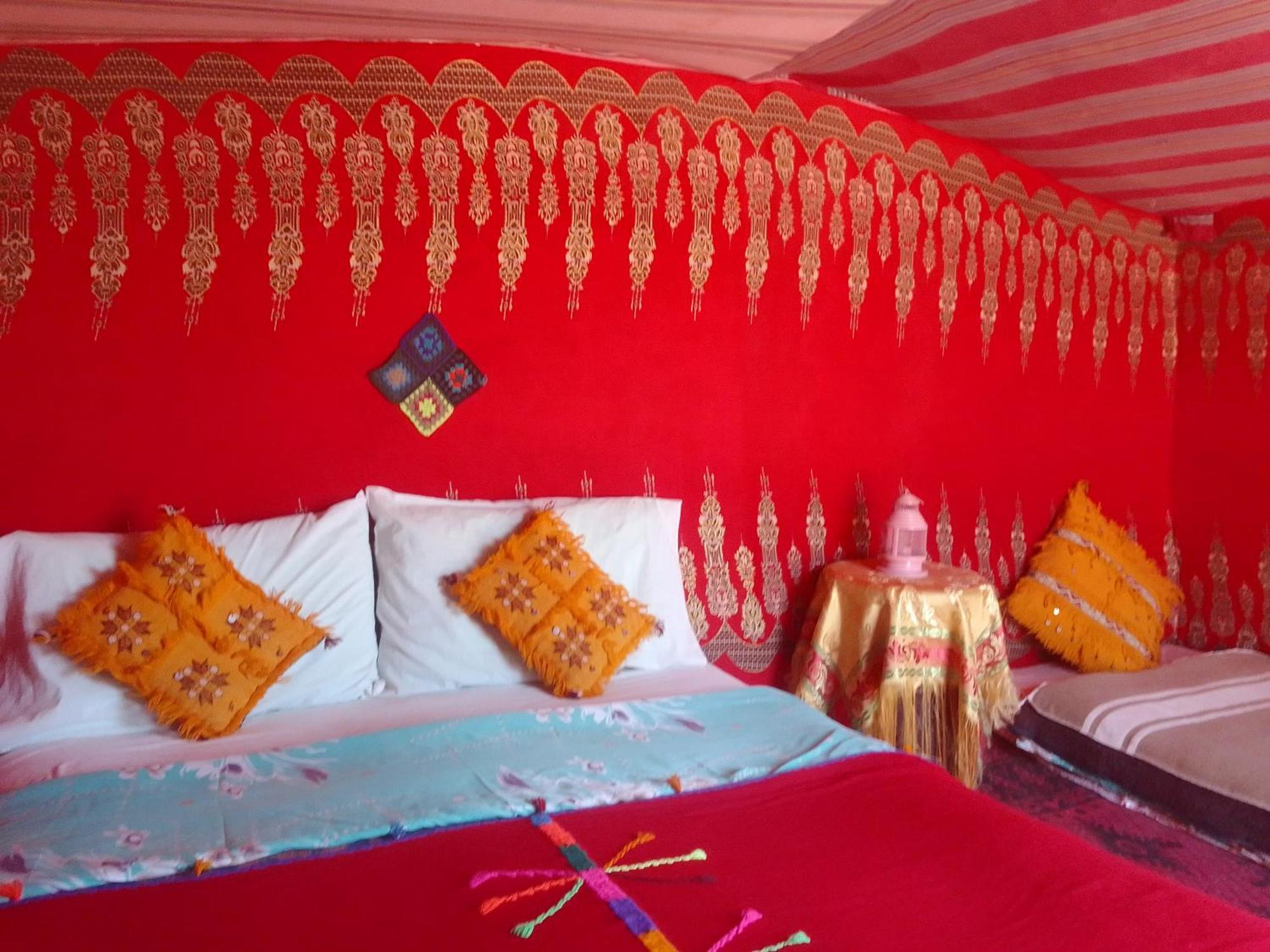 Camp Familia Erg Chebbi Hotel Merzouga Bagian luar foto
